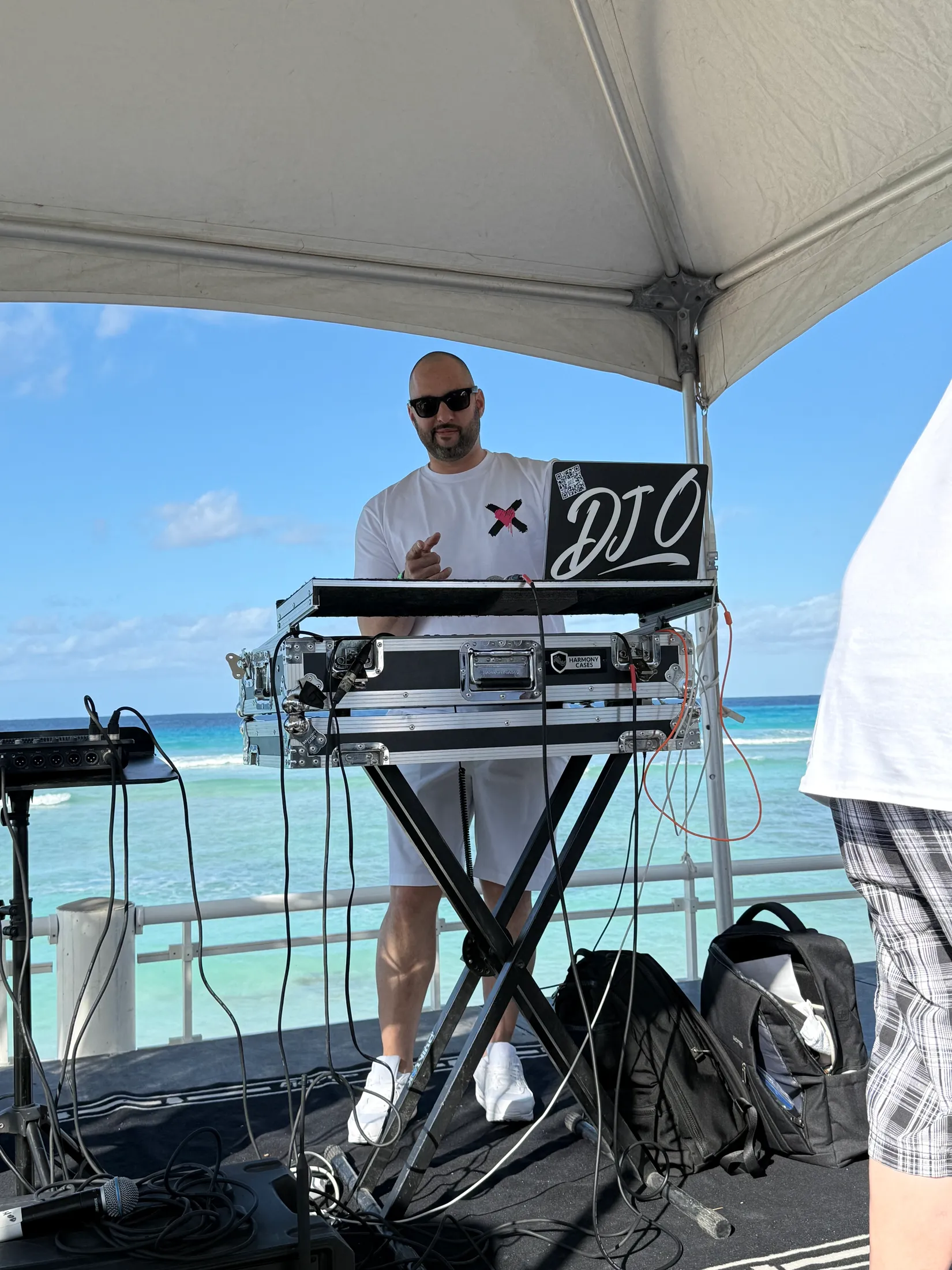 DJ O at private & international events